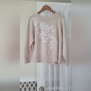Cream Crewneck Sweater with White Floral Motif
